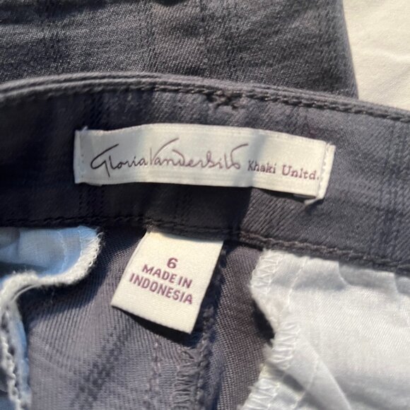 Gloria Vanderbilt Slacks size 6 - Picture 2 of 6